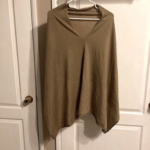 Kerisma - Tan Poncho size 0/S